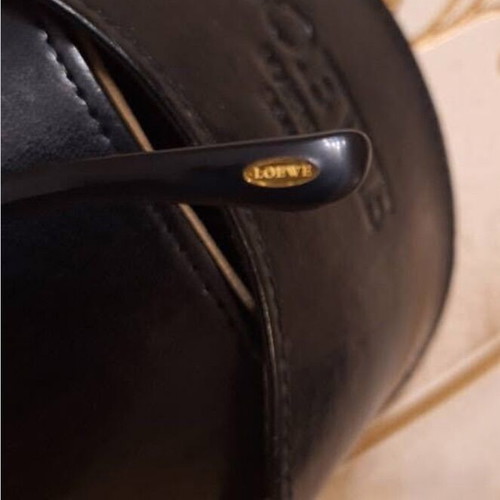 Loewe sunglasses like new with case