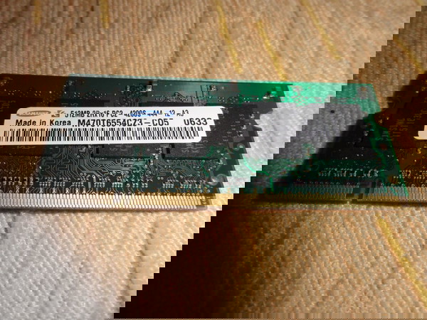 Μνήμη Samsung 512MB 2Rx16 PC2-4200S-444-12-A3