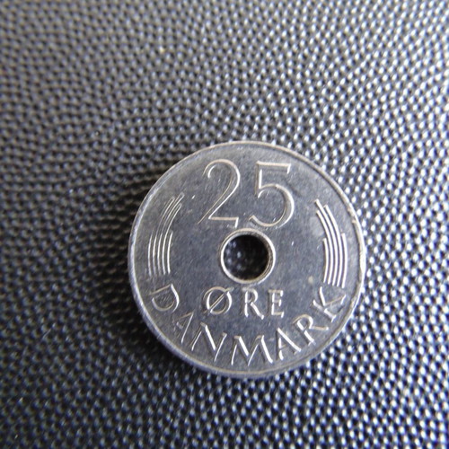 Denmark 25 Ore 1973 coin used, rare collectible