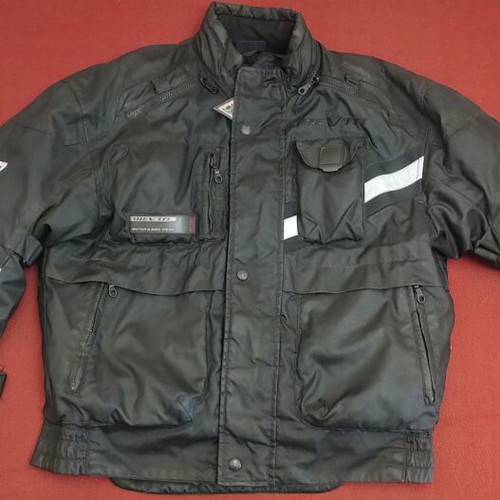 Rev'It! motorcycle jacket like new, size S with thermal lining and back protection