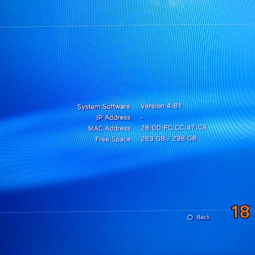Sony PlayStation 3 Slim CECH-3004B 320GB with 6 games as a gift