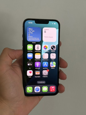 iPhone 13 Pro 128GB graphite like new with 100% battery health