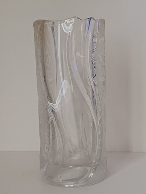 Vintage heavy crystal vase with embossed carved flowers (Retro 1960-1970)