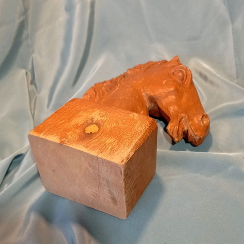 Handmade solid wood horse head sculpture 27 cm like new