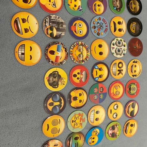 Emoji caps new