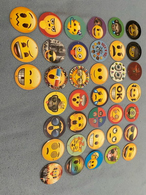 Emoji caps new
