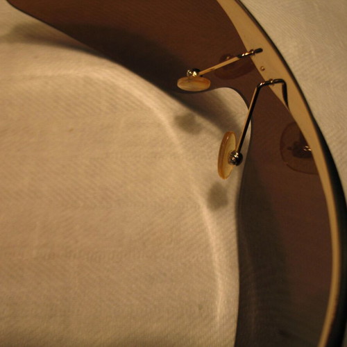 Missoni MI 57303 sunglasses like new, gold color