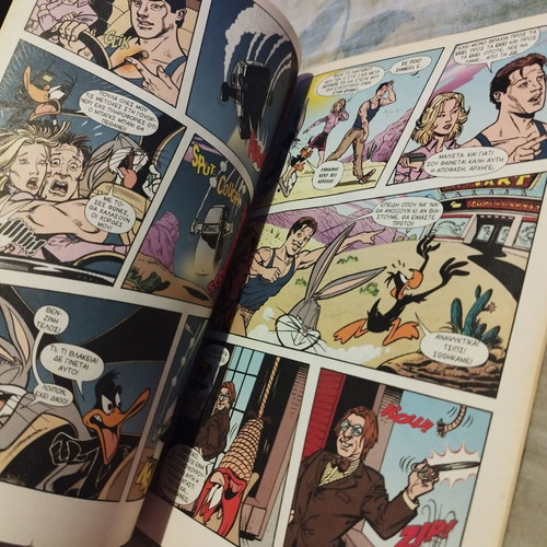 Looney Tunes official movie comic new, 2004 edition