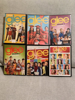 Glee complete series seasons 1-4, 26 DVDs like new with Greek subtitles