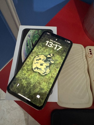 Apple iPhone XS Max 64GB gold ελληνικό με πολλά έξτρα και θήκες