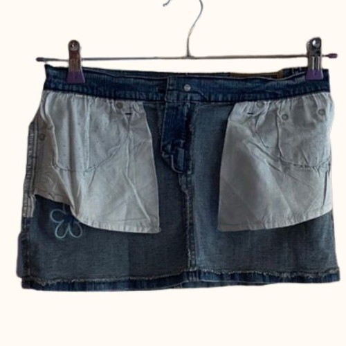 Terranova denim mini skirt with embroidery size S like new