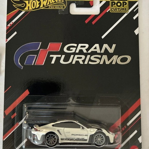 Hot Wheels 2022 Porsche 911 GT3 RS diecast car