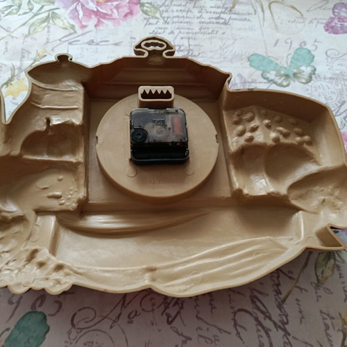 Analog wall clock like new