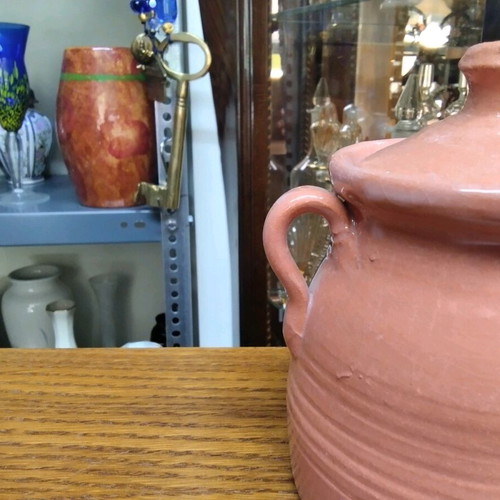 Clay Fireproof Cooking Pot Like New 16x15x11 cm
