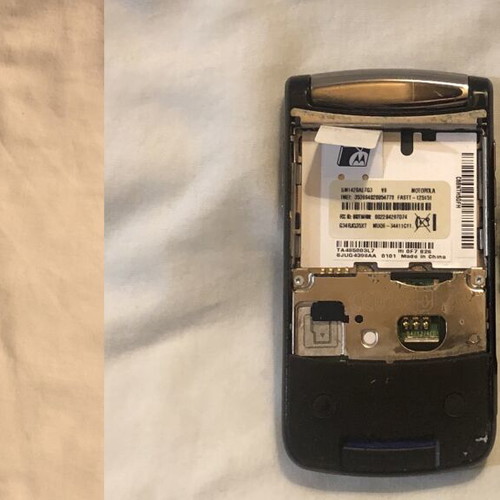 Motorola Razr 2 V9, Razr V3i, Razr V3 used phones and accessories