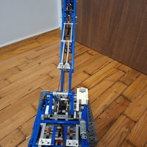 Lego Technic 42042 Crawler Crane used collectible set 2015