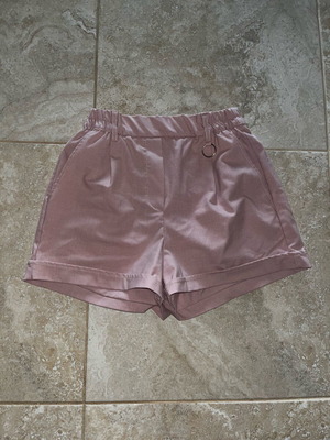 Bershka pink shorts new, size S