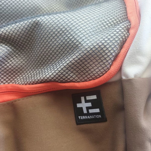 Terra Nation Beach Bag new with waterproof PU coating