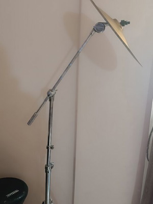 Paiste 101 Brass 16" China Cymbal with Boom Stand like new