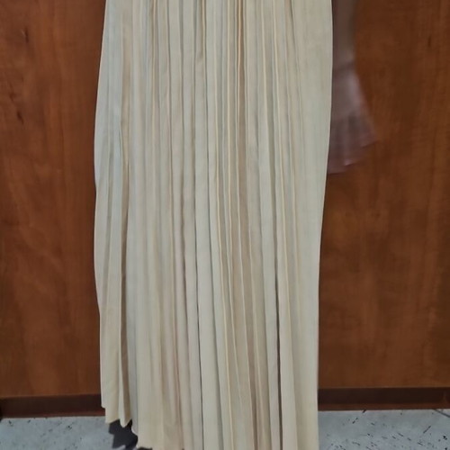 Pleated skirts new, 2 pieces, for 7-year-old girl, black and beige