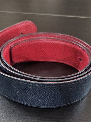 Hermes reversible leather belt used, blue and red, no buckle