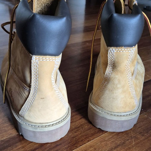 Timberland women's hiking boots like new, size 39