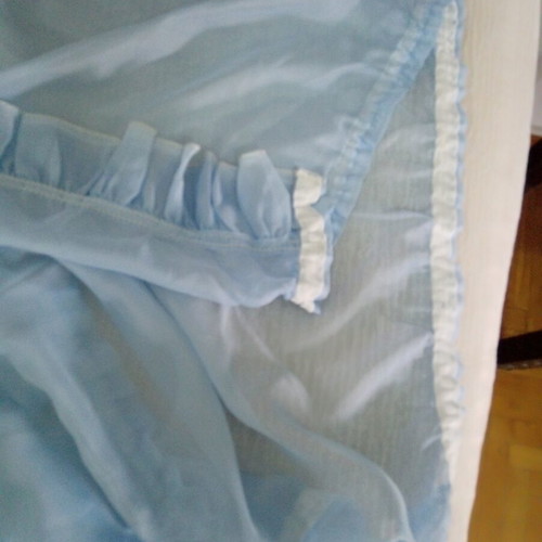 Set of 2 light blue semi-transparent curtains with ruffles