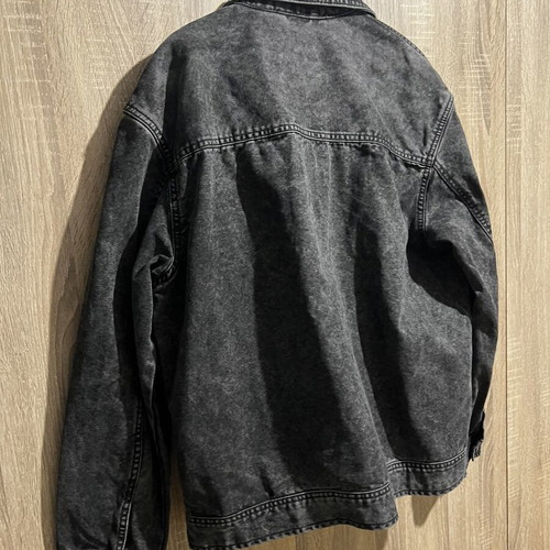 Pull & Bear denim jacket like new, size M, black and grey
