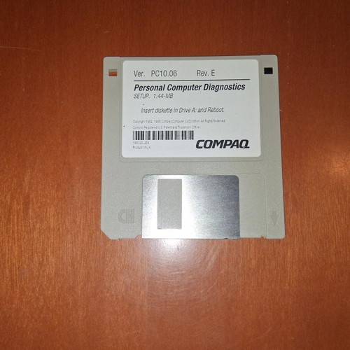 3.5-inch Compaq Personal Computer Diagnostics floppy disk used