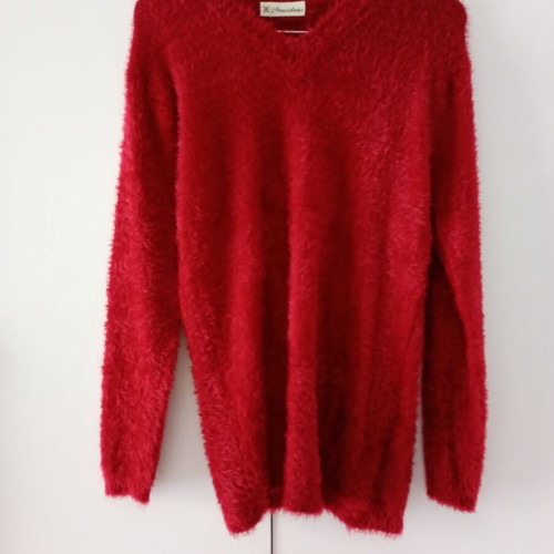 Wool sweater medium red like new