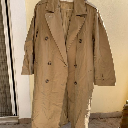 Trench coat Perry Eli’s used, size L, beige