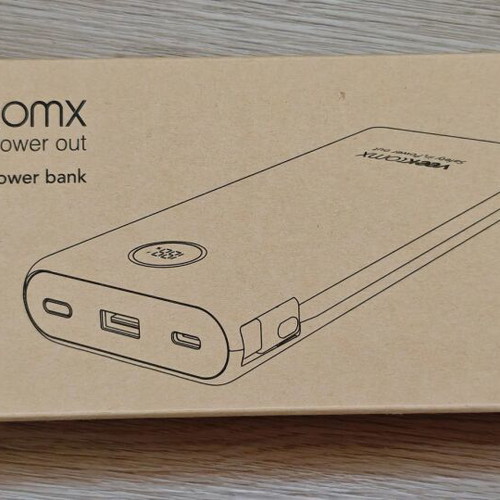 Power bank VEEKTOMX 30000mAh 22.5W model VT302 like new