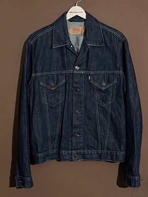 Levi’s Trucker Jacket 70500 men’s XL like new, dark blue