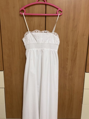 White dress large with thin adjustable straps and lace bust new