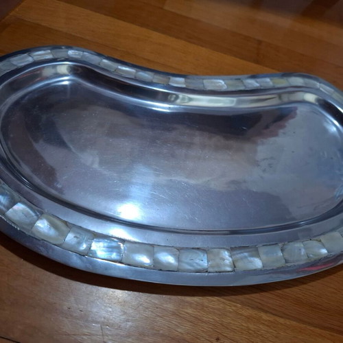 Decorative metal kidney-shaped tray with shell inlay like new
