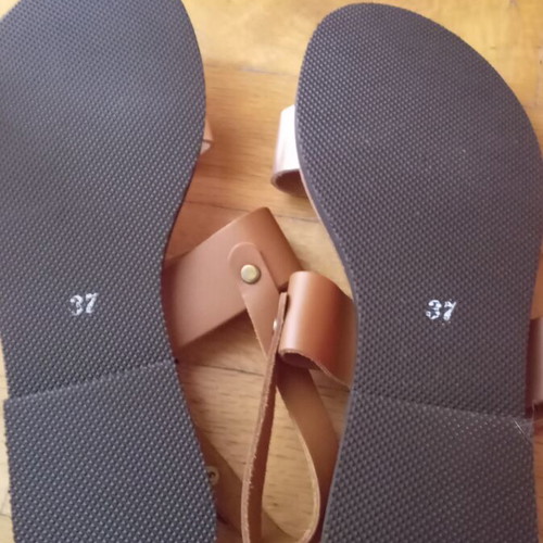 Leather sandals women's new, anatomical, gold and brown