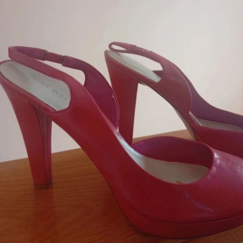 Nine West pink platform sandals size 40 like new