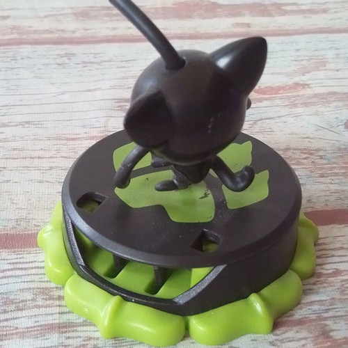 Miraculous Lady Bug Chat Noir figure like new, 6 cm height