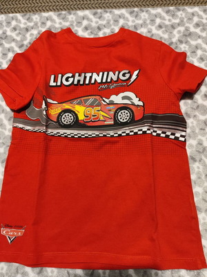 Cars Disney T-shirt like new, red