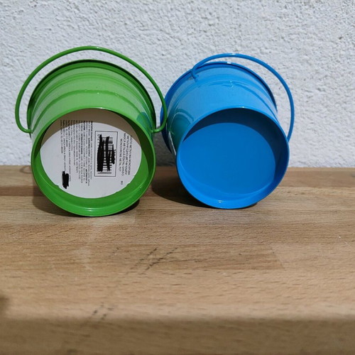 Metal flower pots like new, pack