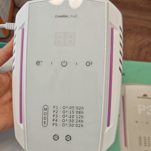 Compact air refresher with ozone and negative ion function, new