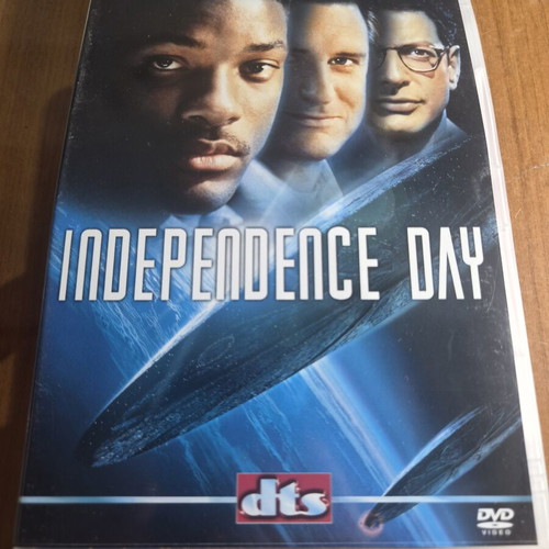 Independence Day Extended Version DVD like new, sci-fi adventure