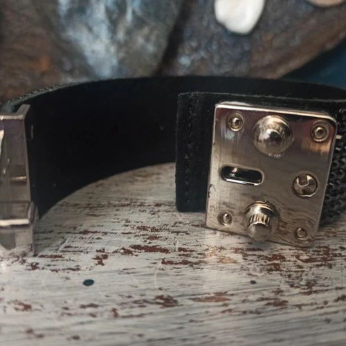 Cuff Bracelet with Strass on Black Base and Metal Clasp new