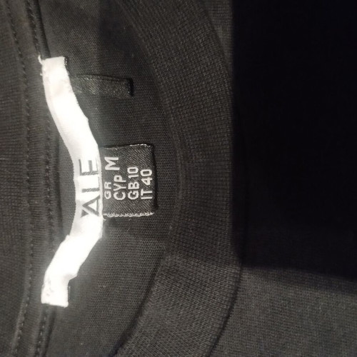 A.L.E. Crop Top Black size M like new