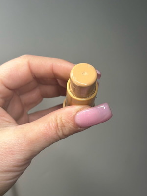 Concealer stick new, size 7