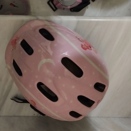 Skateboard protective gear set used, 6 pieces with helmet