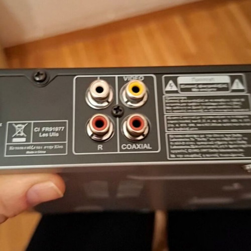 DVD player new with remote control and cables