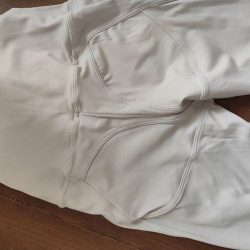 Sportswear set with bolero and white yoga pants like new
