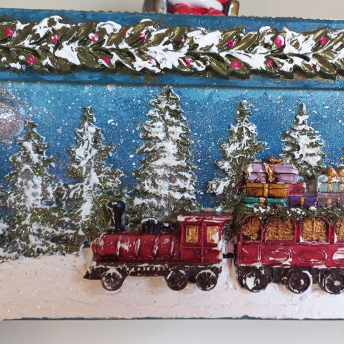 Christmas box new, paper with festive atmosphere