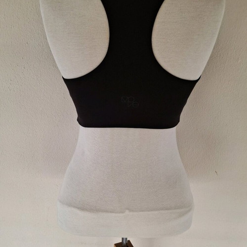 Move sports bra size M black like new